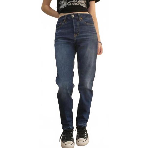 Levi’s Premium 27 Dark Wash Button Fly Wedgie Fit Tapered Jeans - Picture 1 of 4